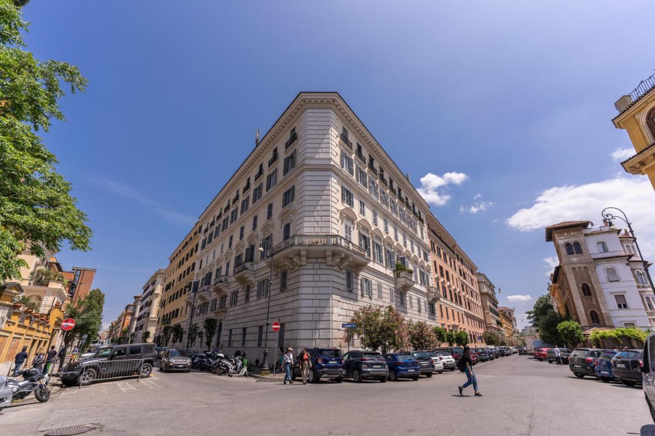 Rhome Colosseum Rome Extérieur photo