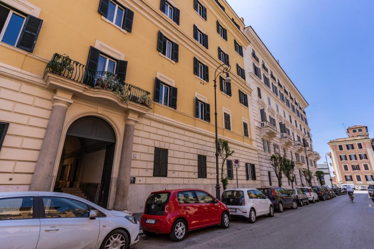 Rhome Colosseum Rome Extérieur photo